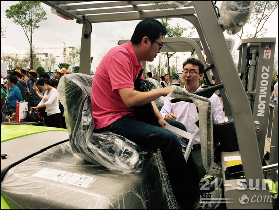 �ͻ��Լ���